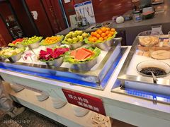 -蓉城四海黑牛烤肉海鲜自助餐厅(宜兴宝龙店)