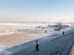 -人民防洪胜利纪念塔