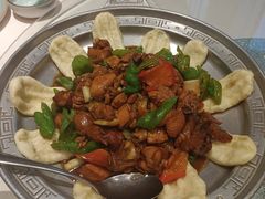 -海派美食·家宴海鲜青岛菜·石锅鲽鱼头(东方城店)