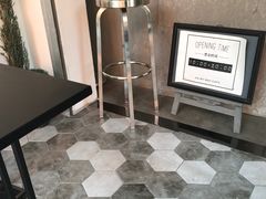-研途咖啡馆(健康路店)