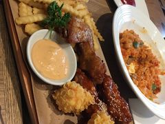 -必胜客(新中纬店)