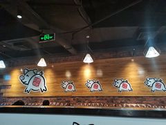 -肥肥虾庄·金牌油焖大虾(杨园滨江时代walk店)