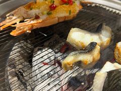 -围炉肉舍•炭烤活鳗•丹东海鲜烤肉(步行街店)