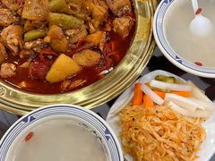 -牛一嘴·兰州牛肉面·大盘鸡(财富中心店)