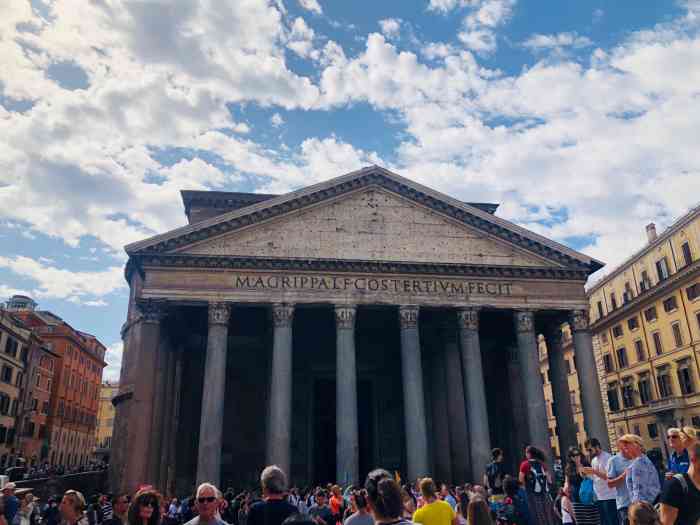 罗通达广场-"罗马到处都是广场,广场上各种雕塑喷泉,到.