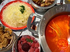-大芊金重庆串串火锅(南京路店)