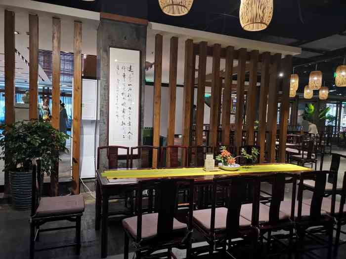 青藤茶馆(南山店)-"性价比比较高,以前西湖边晃荡没事,就这里.