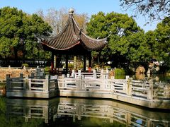 -汇龙潭