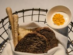 -Mogul Eatery·大亨餐酒馆