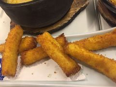 -新大咀港式茶餐厅(宝山万达店)