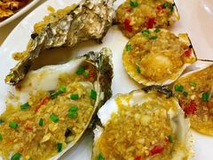 -覃记海鲜美食餐厅