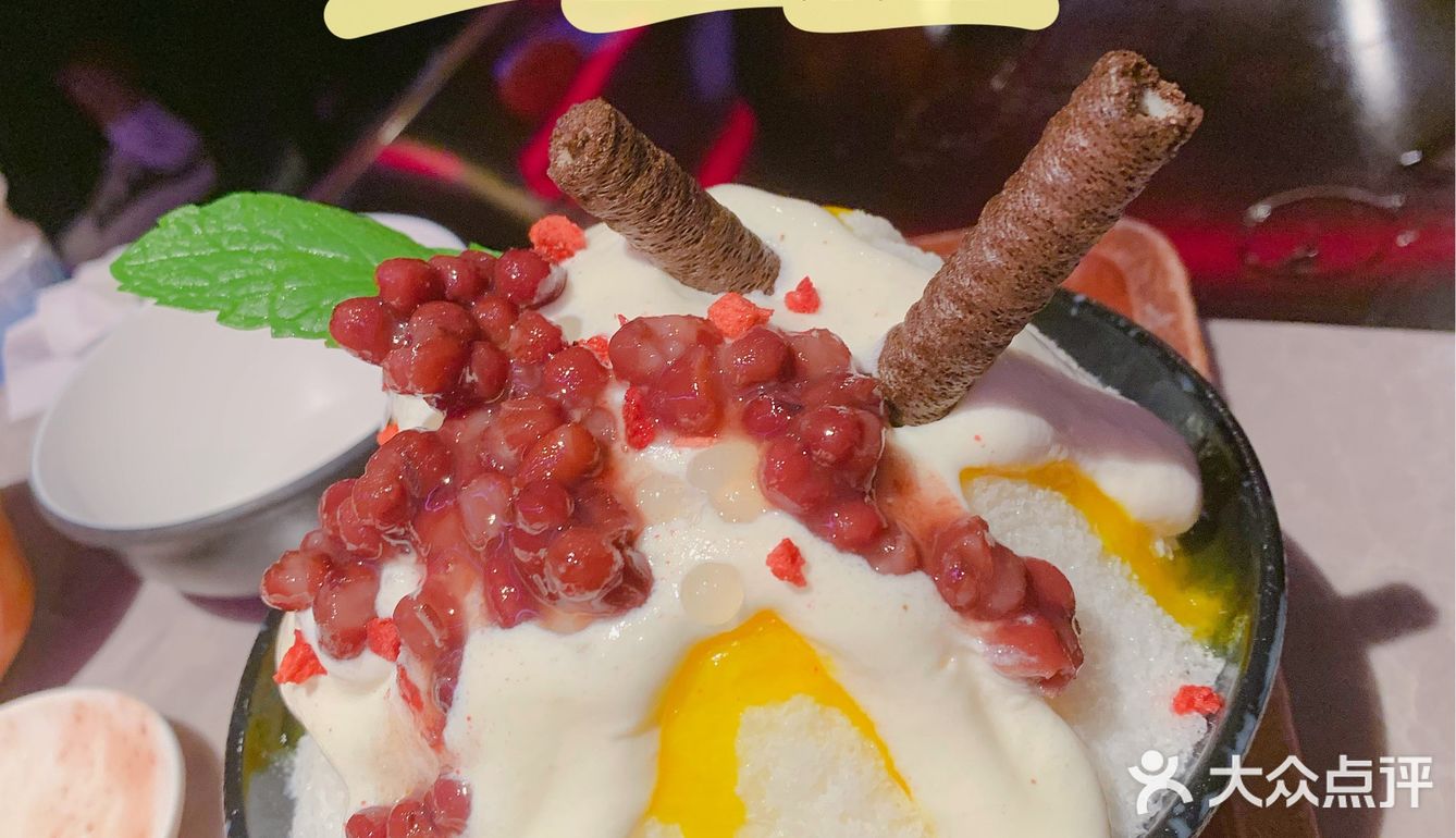 广州潮牌火锅店-火锅界的颜值天花板@小龙燚