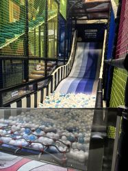 -MELAND CLUB亲子乐园·派对·餐厅(北京芳圆里ID MALL店)