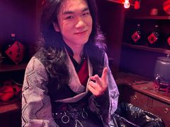 -暴风岛沉浸式体验馆(百联世纪店)