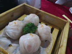 广式芹香鲜虾饺-鼎珑点心仔(燕塘店)