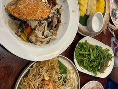 -Dang restaurant (patong phuket)