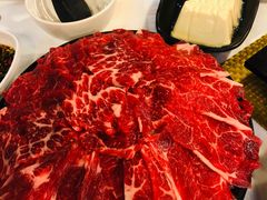 -鲜入围煮花胶鸡海鲜火锅