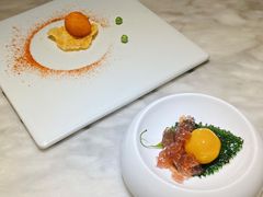 爆浆鹌鹑蛋配鲈鱼脆片-辛香汇·现炒川菜(淮海路百盛店)