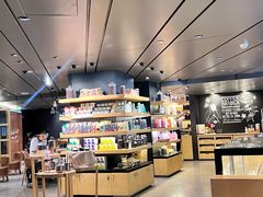 -星巴克臻选(国贸商城首店)
