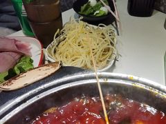-钢管厂五区小郡肝串串香(蜀都万达店)