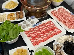 -楼外楼大刀肉传统火锅居(幸福街店)