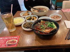 -李先生牛肉面大王(上海站南广场店)