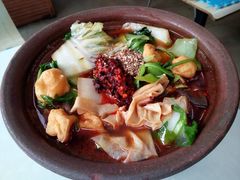 砂锅麻辣烫-闫家炸鸡架(五爱总店)