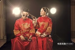 -巴黎婚纱摄影工作室