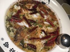 -江渔儿酸菜鱼(奥园广场金发购物中心店)