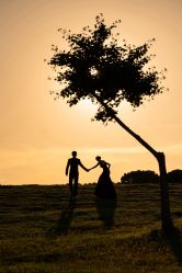 -雪中彩影婚纱摄影·微光艺术中心