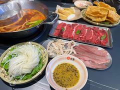 -由衷贵州酸汤牛肉火锅(新桥店)