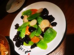 -南拳十三姨·潮汕砂锅粥(世纪金源店)