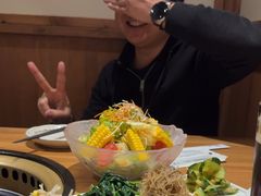 -炼火烤肉店