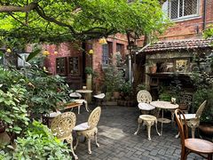 -古董花园(思南路42弄小区店)