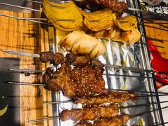 -喝丢一只鞋海鲜烧烤·海肠捞饭(文体街店)