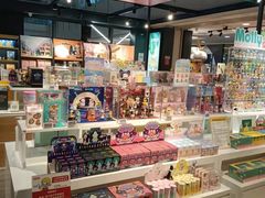 -泡泡玛特POPMART(崇文门国瑞城店)
