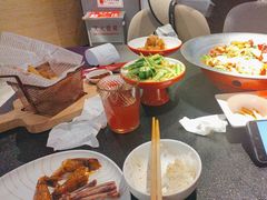 -辣尚瘾·烤鱼·新川菜(牡丹园直营店)