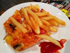 -Geneva日内瓦餐厅(西郊宝成花苑店)