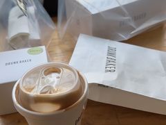 招牌拿铁-DRUNK BAKER(上海陕康里店)