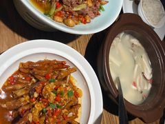 -爱碗亭·鲜炒湖南菜(壹城中心店)