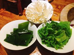 -滇香肴·云南菜蒸汽石锅鱼(云南北路店)