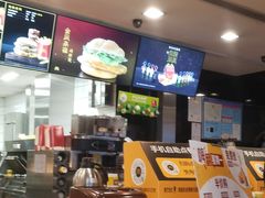 -麦当劳(新新大道岗丰店)