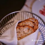 当我想吃法餐的时候/我会来L ‘Avenue