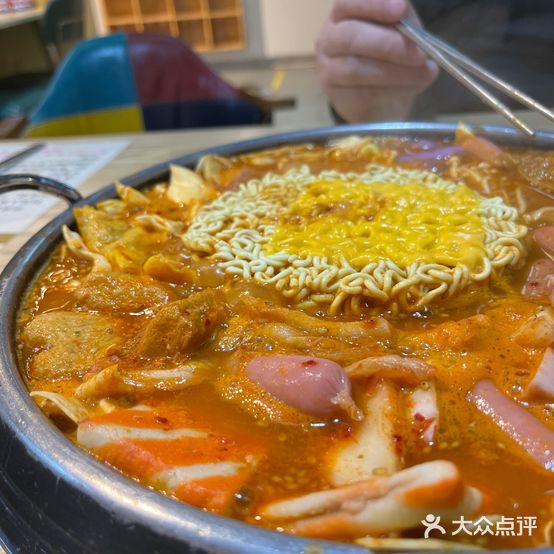 辛辣屋韩国大食堂(太格茂店)