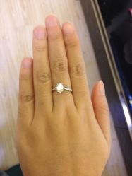 -威德钻石-克拉钻大本营(南京东路店)