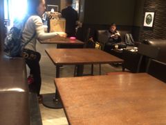大堂-星巴克臻选(南京金茂览秀城店)