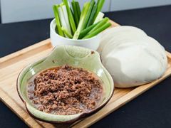 -海派美食·家宴海鲜青岛菜·石锅鲽鱼头(东方城店)