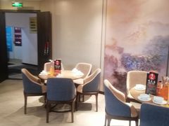 -有红鸡毛店·川菜(建设路店)