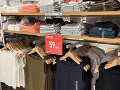 -优衣库(南京建邺万达广场店)