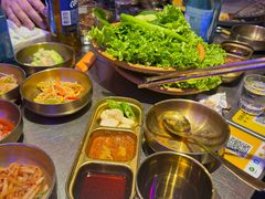 -釜山火炉·海鲜烤肉(紫藤路店)